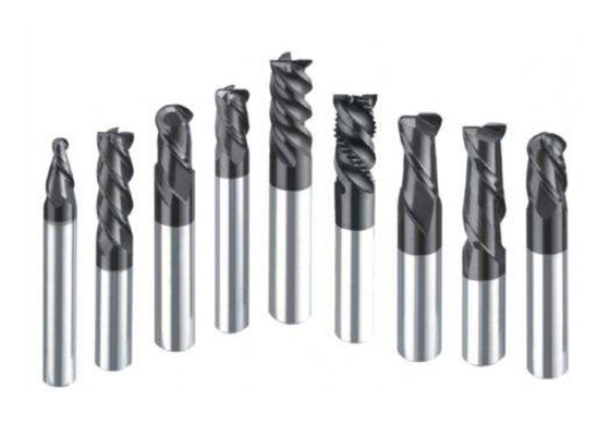 ความทนทานต่อการสึกหรอความเหนียวสูง 2 Flute 4 Flute Carbide End Mill ผู้ผลิต